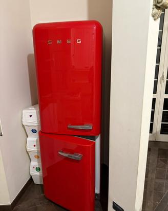 Frigorifero combinato SMEG