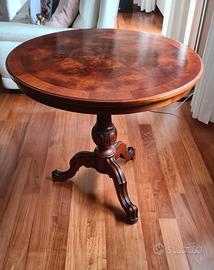 Tavolo tondo fine '800