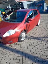 auto fiat punto 