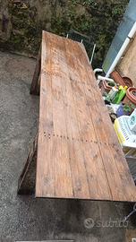 TAVOLO IN LEGNO ARTIGIANALE