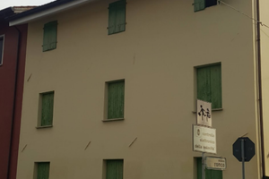 Casa Affiancata con grande giardino