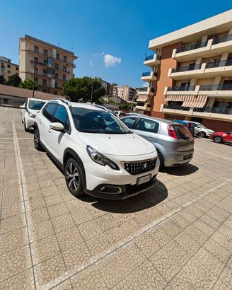 Peugeot 2008 BlueHdi 
