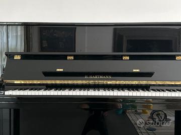 Pianoforte verticale