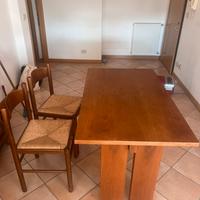 Tavolo da cucina in legno
