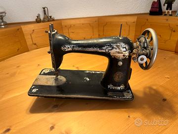 Macchina da cucire Singer anno 1925