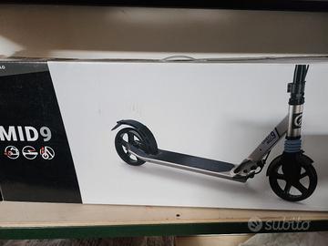 monopattino per ragazzi dai 9 ai 14 anni