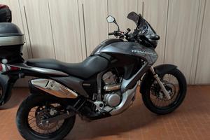 Honda Transalp 700