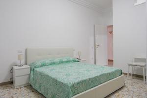 Vomero via Cilea camera per studente