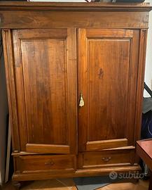 Armadio di Antiquariato