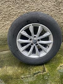 4 gomme invernali raggio 17 e 4 cerchi in lega