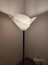 Lampada a stelo tulipano a tre petali Mazzega 