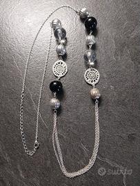 Collana nera, bianca, argentata, bigiotteria