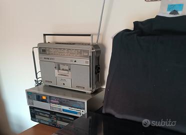 radio e piastre a cassetta 