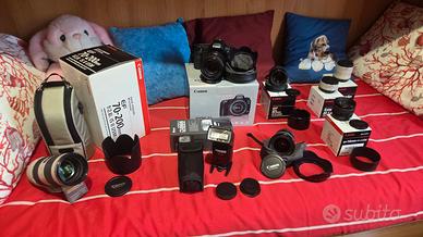 Reflex Canon 5D Mk II superaccessoriata.