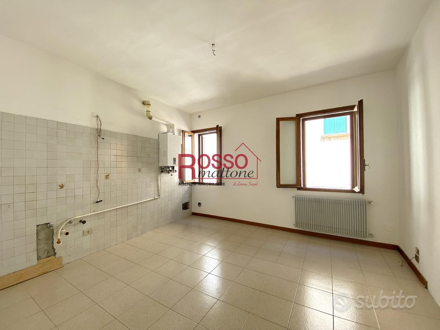 Un'appartamento elegante nel cuore di conegliano - Vista 6