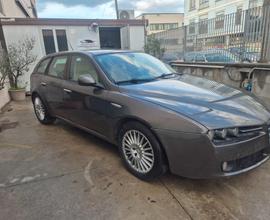 Alfa Romeo 159 1.9 JTDm 16V Sportwagon Distinctive