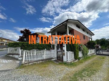 PORZIONE DI BIFAMILIARE A ALMESE