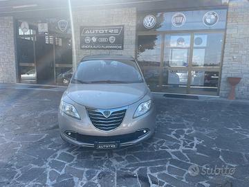 Lancia Ypsilon 1.2 69 CV 5 porte S&S Platinum NEO 