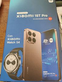 Xiaomi 15t pro assieme a xiaomi watch S4