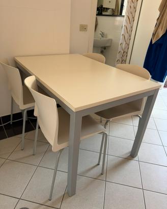 Tavolo da cucina