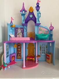 Castello principesse Disney - Tutto per i bambini In vendita a Pescara