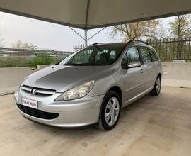PEUGEOT 307 2.0 HDi FAP Station POCHI CHILOMETRI