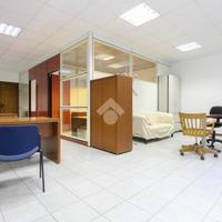 UFFICIO A BREMBATE DI SOPRA