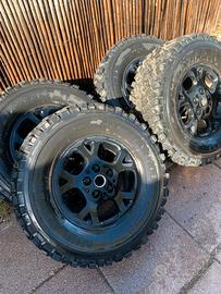 Gomme pneumatici 245 75 Mud Power con cerchi