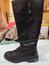 Stivali Igi&Co neri in vitello – PARI AL NUOVO