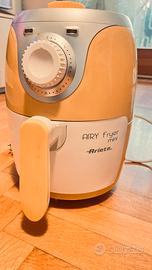 Friggitrice ad aria Ariete