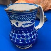 Vaso blu in ceramica firmato