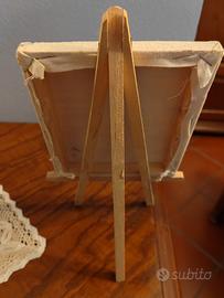 quadretto piccolo con piedistallo 