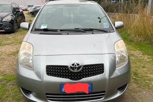 Toyota Yaris 1.4 D-4D 5 porte Sol