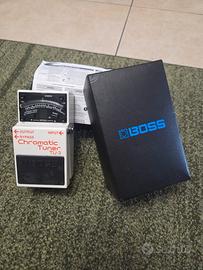 Pedaliera BOSS ME-70 e Accorsdatore BOSS TU-3
