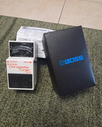Pedaliera BOSS ME-70 e Accorsdatore BOSS TU-3