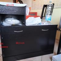 Mobile con specchio e scarpiera