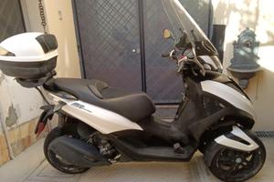 Piaggio MP3 yourban LT 300