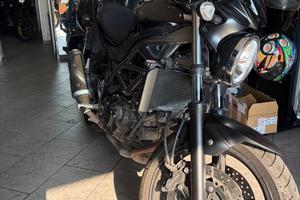 Suzuki SV 650 2022