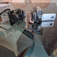 Telecamera e macchina fotografica