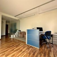 UFFICIO IN PERFETTE CONDIZIONI!