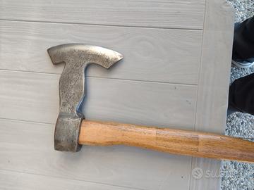 accetta  particolare