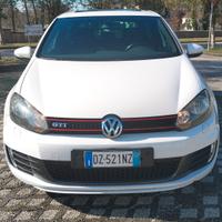 Volkswagen Golf 2.0 TSI DSG 5p. GTI