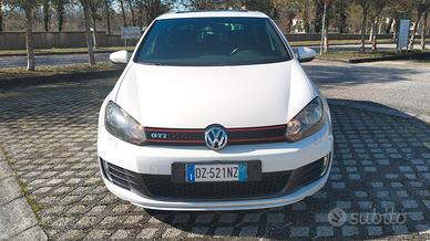 Volkswagen Golf 2.0 TSI DSG 5p. GTI
