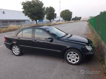 mercedes c220 anul2006 
