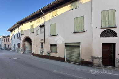 CASA DI CORTE A VAIANO CREMASCO