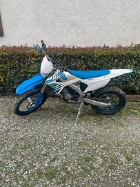 TM 125 2022