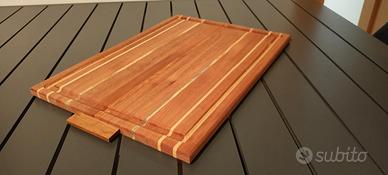 Tagliere fatto a mano in okumè e abete 30x42