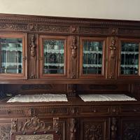 Sala da pranzo completa in stile neorinascimentale