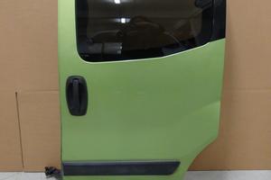 1364952080 Portiera post. Sx Fiat Qubo 08/16