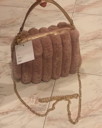 Borsa in pelliccia e laminato